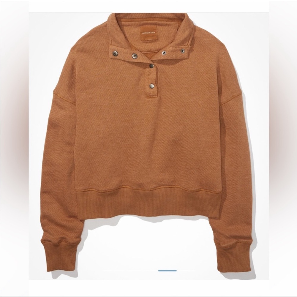 American Eagle Mock Neck Henley NWT